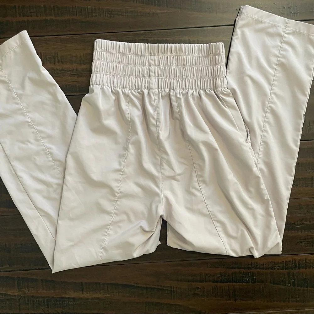 Nike Dri-Fit One Ultra High Waisted Track Pants